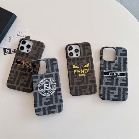 フェンディiPhone16刺繍付きスマホケース